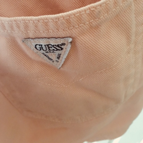 SOLD. Vintage peach Guess Jeans Shorts - Picture 8 of 8